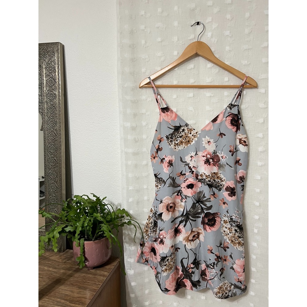 Floral Spaghetti Strap Dress!